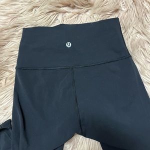 lululemon wunder unders